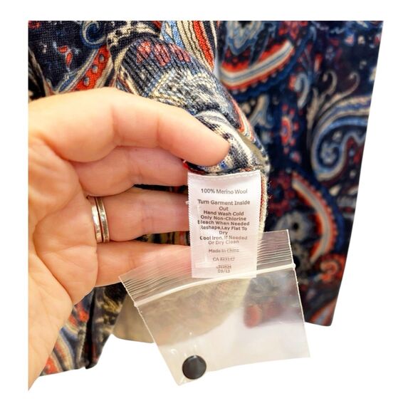 Talbots Fine Merino Wool Paisley Cardigan NWT Sz M - Picture 4 of 5